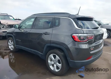 2021 Jeep Compass Latitude 4X4 z USA, uszkodzony, nr VIN 3C4NJDBB3MT547538